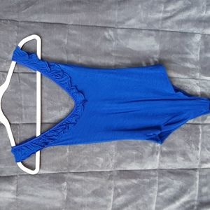 Blue ruffled v-neck bodysuit with tie